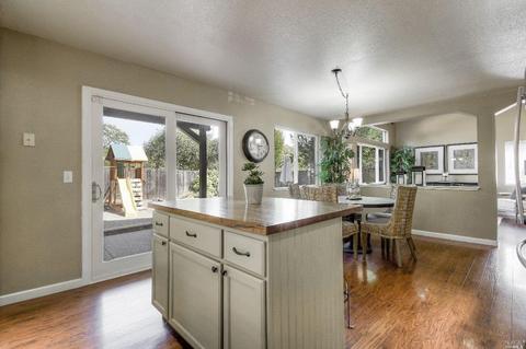 1148 El Macero Way, Windsor, CA 95492 photo 13