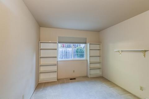 1160 Birch Dr, Petaluma, CA 94952 photo 18