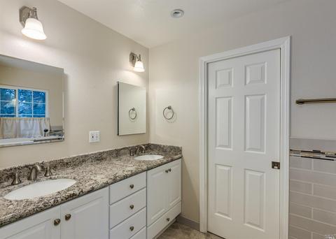 1160 Birch Dr, Petaluma, CA 94952 photo 13