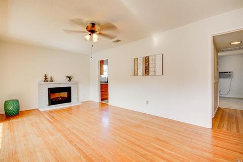 2022 Thrush Way, Fairfield, CA 94533 photo 4