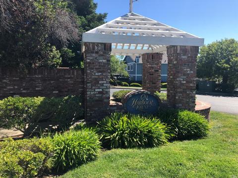 284 Cliff Walk Dr, Vallejo, CA 94591 photo 20