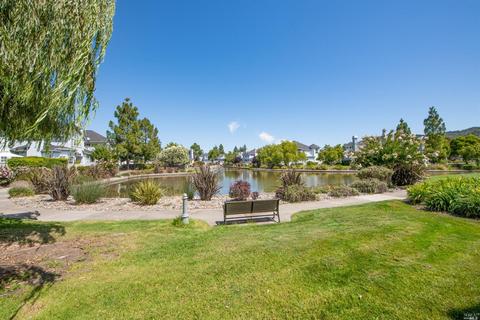 44 Mariners Cir, San Rafael, CA 94903 photo 21