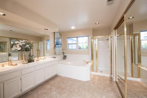 44 Mariners Cir, San Rafael, CA 94903 photo 16
