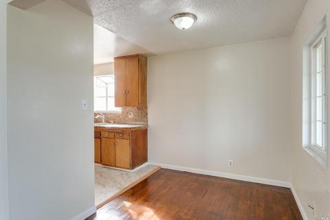 112 Simonton St, Vallejo, CA 94589 photo 4