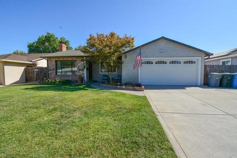 601 W D St S, Dixon, CA 95620 photo 3