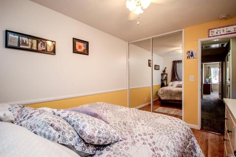 637 Corte Castro Ct, Vacaville, CA 95688 photo 33