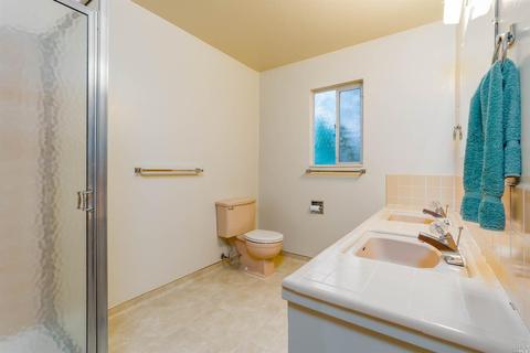 294 Fairview Ct, Ukiah, CA 95482 photo 14