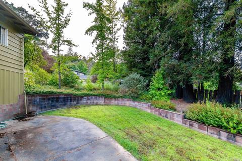 294 Fairview Ct, Ukiah, CA 95482 photo 21