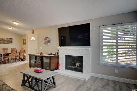 472 Parkview Ter, Vallejo, CA 94589 photo 4