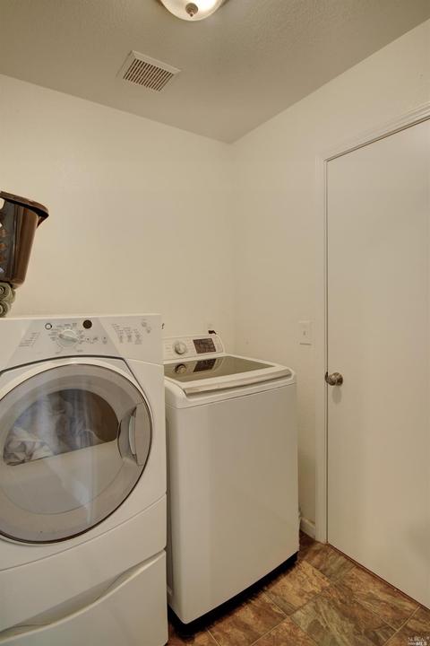 472 Parkview Ter, Vallejo, CA 94589 photo 22