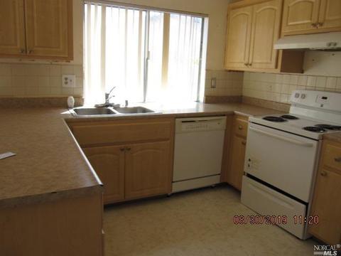 170 Murphys Ct, Vallejo, CA 94589 photo 4