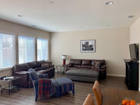 1350 Cornell Dr, Dixon, CA 95620 photo 4