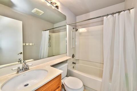 590 Leafhaven Ln, Windsor, CA 95492 photo 13