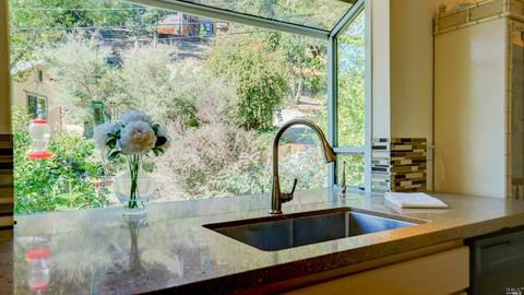 30 Valley Rd, Fairfax, CA 94930 photo 5