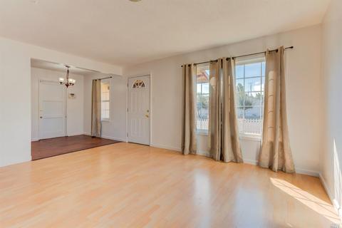 700 Gateway Dr, Vallejo, CA 94589 photo 6
