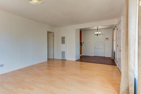 700 Gateway Dr, Vallejo, CA 94589 photo 8