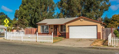 700 Gateway Dr, Vallejo, CA 94589 photo 2