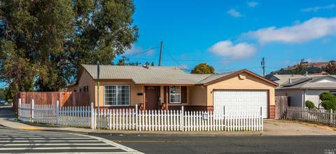 700 Gateway Dr, Vallejo, CA 94589 photo 3