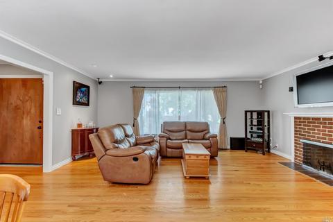 868 Keats Dr, Vallejo, CA 94591 photo 6