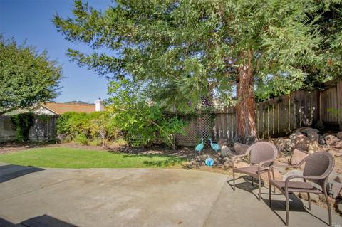 108 Cannes Ct, Fairfield, CA 94534 photo 29