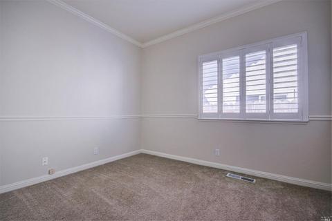 108 Cannes Ct, Fairfield, CA 94534 photo 25