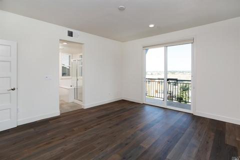 565 Jade St, Petaluma, CA 94952 photo 5