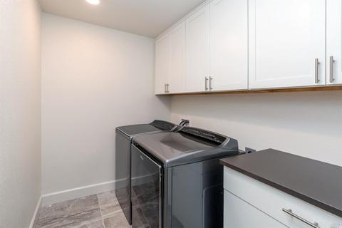 565 Jade St, Petaluma, CA 94952 photo 10