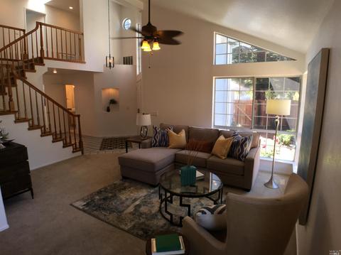 132 Cornell St, Windsor, CA 95492 photo 3