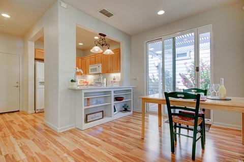 1649 Glenmore Dr, Fairfield, CA 94533 photo 9