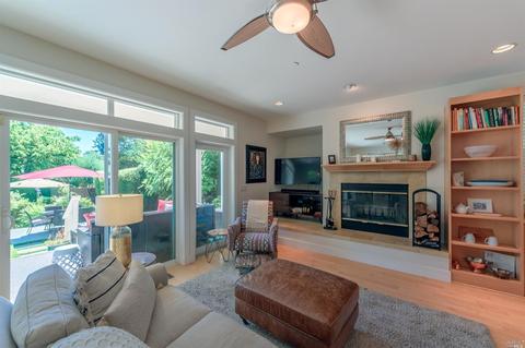 117 Spring St, Napa, CA 94559 photo 8