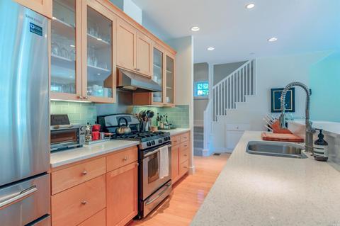 117 Spring St, Napa, CA 94559 photo 5