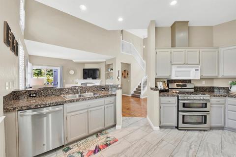 577 Edenderry Dr, Vacaville, CA 95688 photo 23
