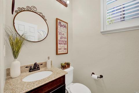 577 Edenderry Dr, Vacaville, CA 95688 photo 35
