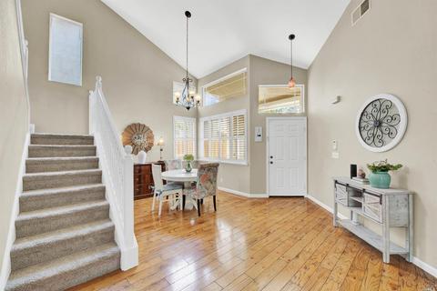 577 Edenderry Dr, Vacaville, CA 95688 photo 6
