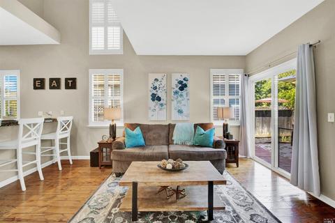 577 Edenderry Dr, Vacaville, CA 95688 photo 16