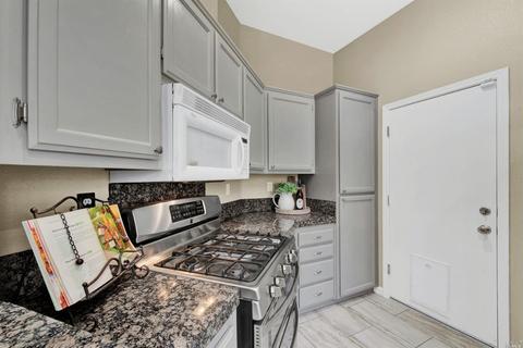 577 Edenderry Dr, Vacaville, CA 95688 photo 29