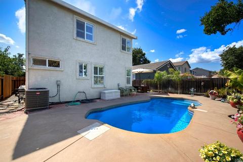577 Edenderry Dr, Vacaville, CA 95688 photo 47
