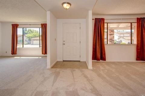 974 Suffolk Way, Fairfield, CA 94533 photo 2