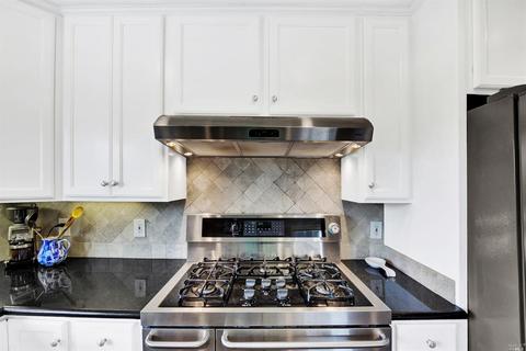 350 Benicia E O St E, Benicia, CA 94510 photo 17