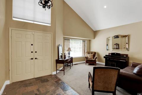 2939 Banyan Ct, Fairfield, CA 94533 photo 4