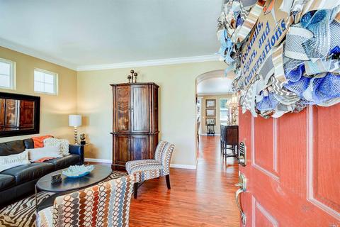 5809 Cabernet Dr, Vallejo, CA 94591 photo 2
