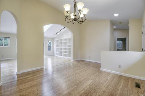 128 Chadwick Way, Cotati, CA 94931 photo 5