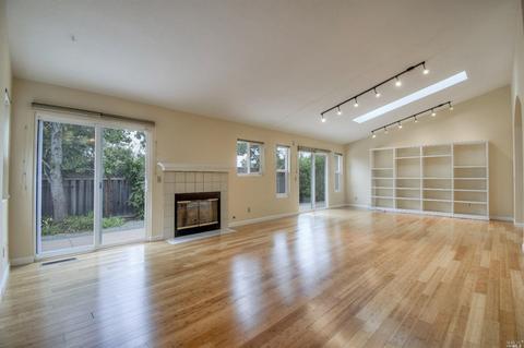 128 Chadwick Way, Cotati, CA 94931 photo 9