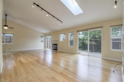 128 Chadwick Way, Cotati, CA 94931 photo 8