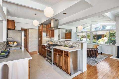 81 Eagle Dr, Novato, CA 94949 photo 22