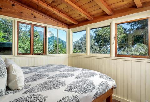 745 Edgewood Ave, Mill Valley, CA 94941 photo 4