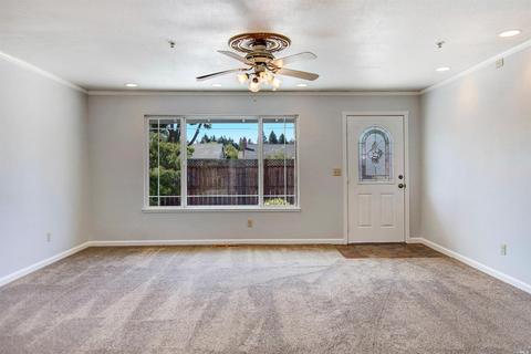 8470 Larch Ave, Cotati, CA 94931 photo 6