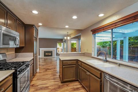 6409 Yale St, Windsor, CA 95492 photo 7