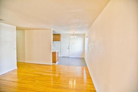 291 Cascade Dr, Vacaville, CA 95687 photo 10