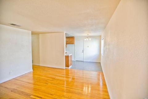 291 Cascade Dr, Vacaville, CA 95687 photo 11